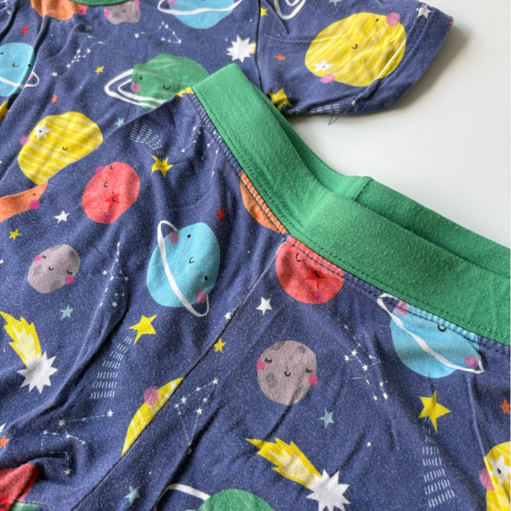 Little Sleepies, Space and Planets 2 piece pjs, short sleeve, 2T toddler - Picture 4 of 5